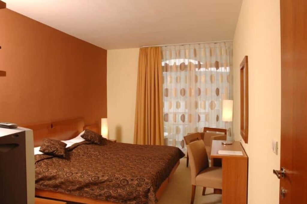 Hunguest Sun Resort - Herceg Novi - Spavaća soba u vili