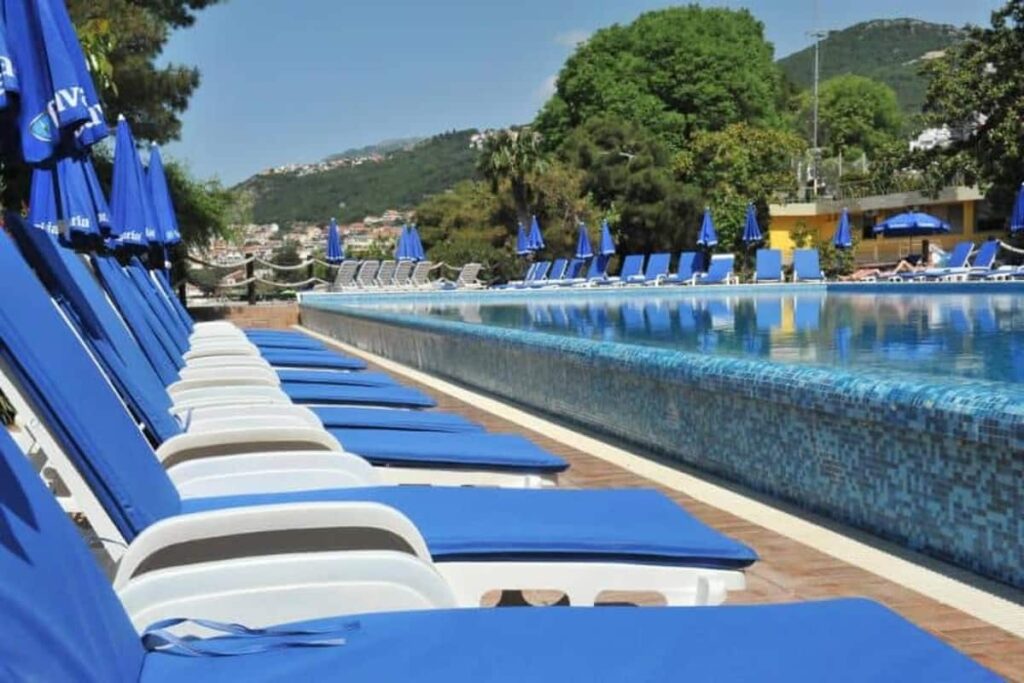 Hunguest Sun Resort - Herceg Novi - Ležaljke na plaži