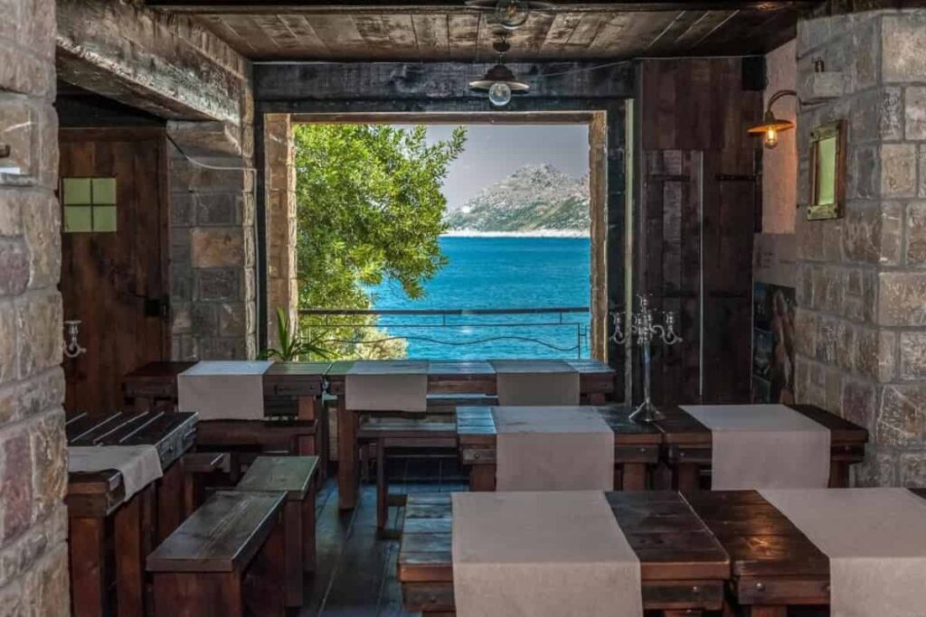 Radisson Ruža Vjetrova, Dobre Vode - Restoran sa pogledom