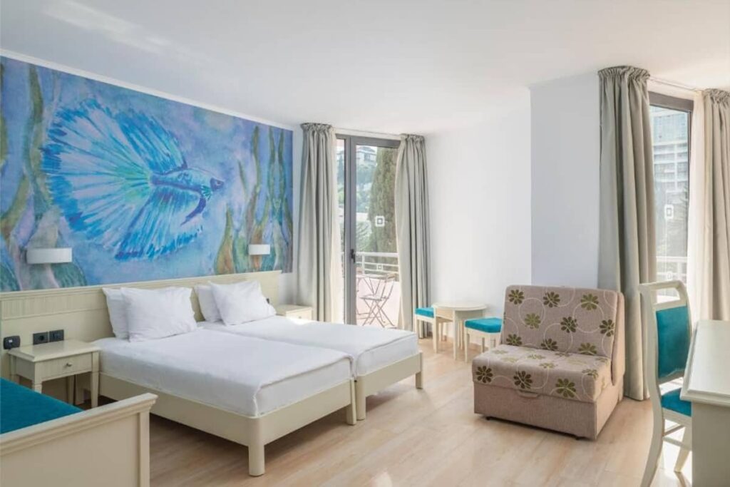 Hotel Iberostar Bellevue Waves - Bečići - Smeštaj