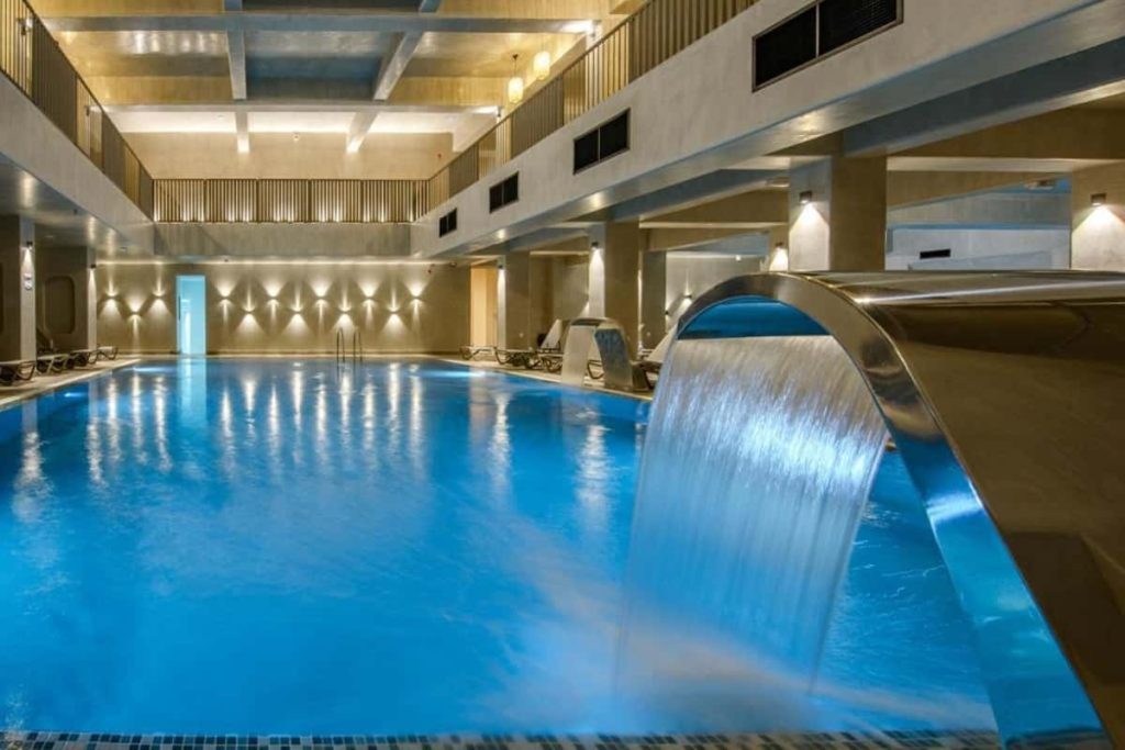 Hotel Sunce, Sokobanja - Bazen sa slapovima