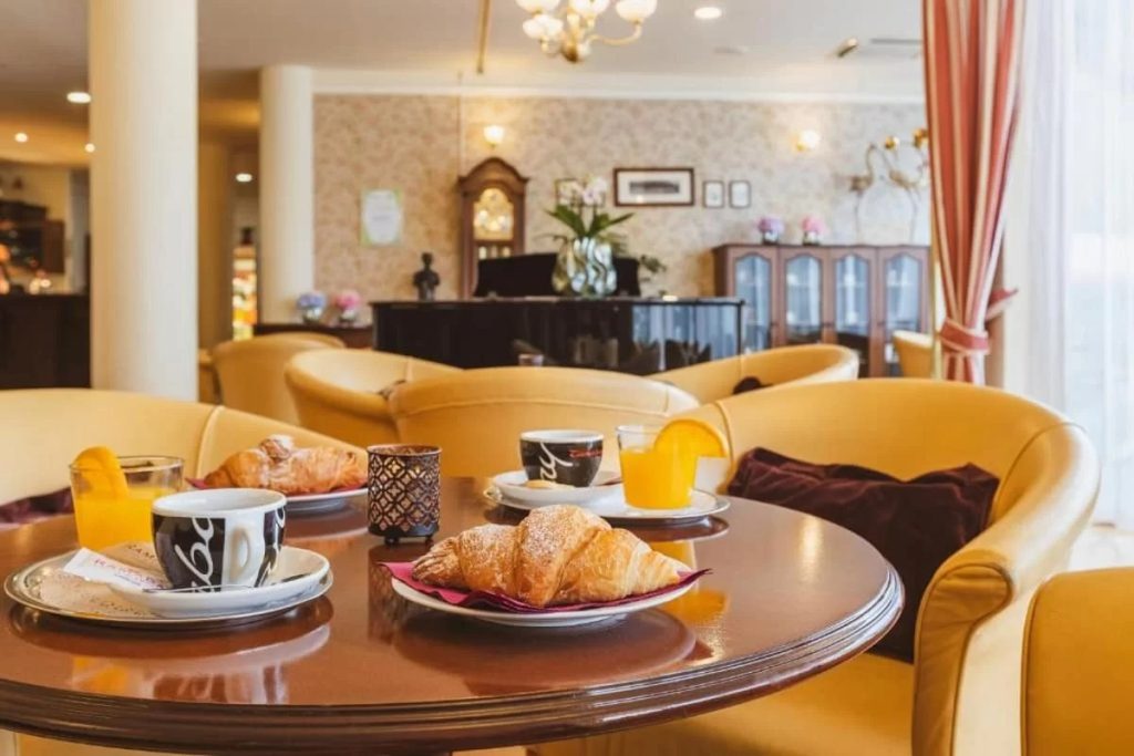 Ramada Hotel & Suites -Kranjska Gora - Doručak (švedski sto)